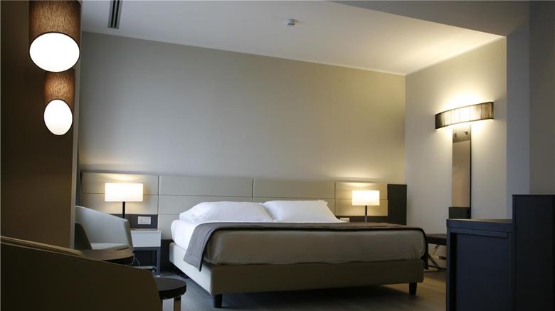<b>Ego Hotel Ancona Room</b>. Images powered by <a href="https://iceportal.shijigroup.com/" title="IcePortal" target="_blank">IcePortal</a>.