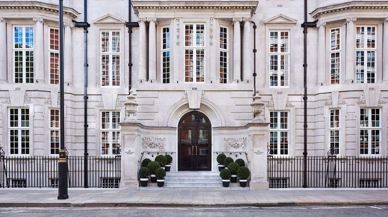 The Twenty Two Exterior. Images powered by <a href="https://iceportal.shijigroup.com" target="_blank" rel="noopener">Ice Portal</a>.