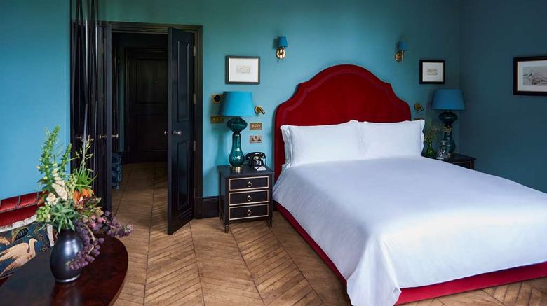 <b>The Twenty Two Suite</b>. Images powered by <a href="https://iceportal.shijigroup.com/" title="IcePortal" target="_blank">IcePortal</a>.