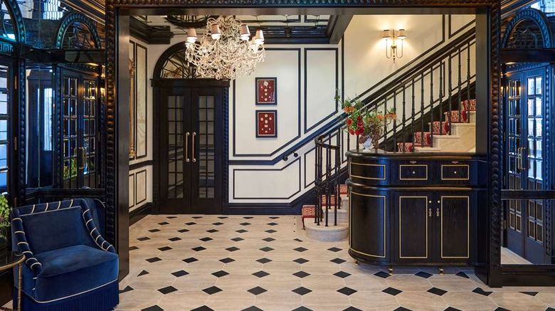 <b>The Twenty Two Lobby</b>. Images powered by <a href="https://iceportal.shijigroup.com/" title="IcePortal" target="_blank">IcePortal</a>.
