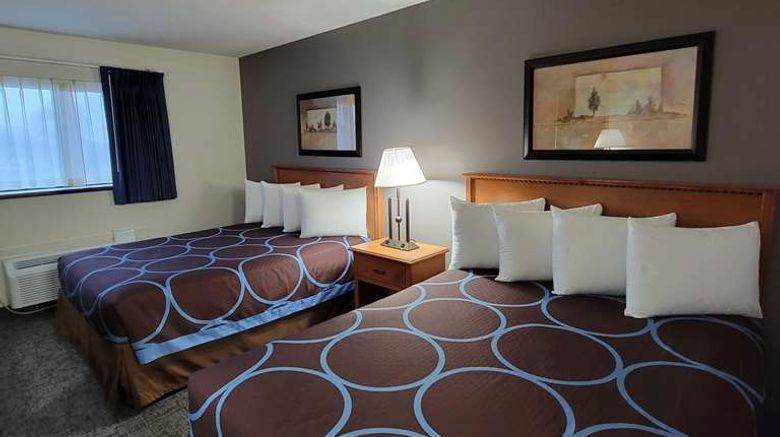 <b>SureStay Plus Hotel by BW Grand Island Room</b>. Images powered by <a href="https://iceportal.shijigroup.com/" title="IcePortal" target="_blank">IcePortal</a>.