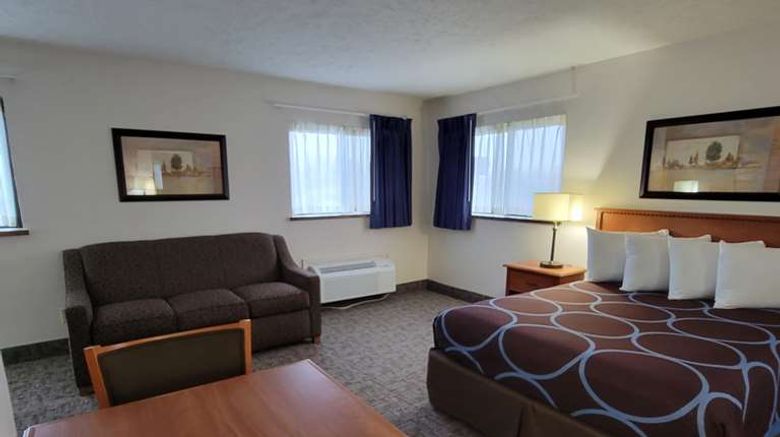 <b>SureStay Plus Hotel by BW Grand Island Suite</b>. Images powered by <a href="https://iceportal.shijigroup.com/" title="IcePortal" target="_blank">IcePortal</a>.