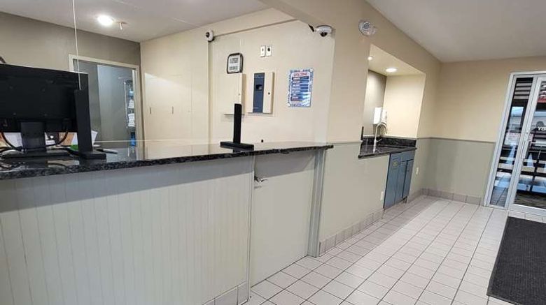 <b>SureStay Plus Hotel by BW Grand Island Lobby</b>. Images powered by <a href="https://iceportal.shijigroup.com/" title="IcePortal" target="_blank">IcePortal</a>.