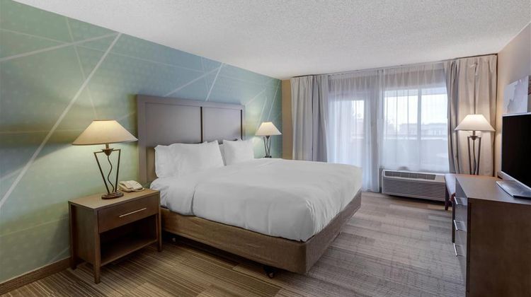 Comfort Inn & Suites Suite