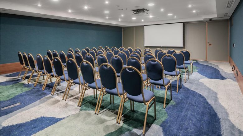 <b>Hilton Porto Alegre Meeting</b>. Images powered by <a href="https://iceportal.shijigroup.com/" title="IcePortal" target="_blank">IcePortal</a>.
