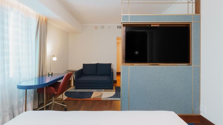 <b>Hilton Porto Alegre Other</b>. Images powered by <a href="https://iceportal.shijigroup.com/" title="IcePortal" target="_blank">IcePortal</a>.