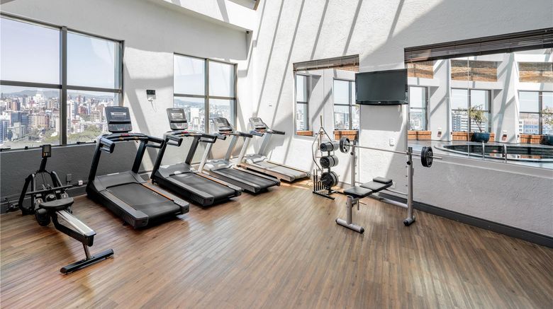<b>Hilton Porto Alegre Health</b>. Images powered by <a href="https://iceportal.shijigroup.com/" title="IcePortal" target="_blank">IcePortal</a>.