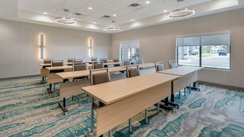 <b>Best Western Plus Winter Haven Inn & Sts Meeting</b>. Images powered by <a href="https://iceportal.shijigroup.com/" title="IcePortal" target="_blank">IcePortal</a>.