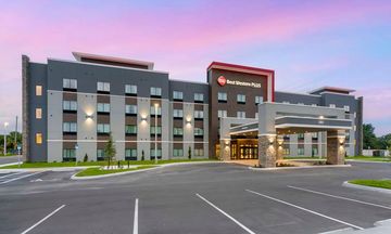 Best Western Plus Winter Haven Inn & Sts