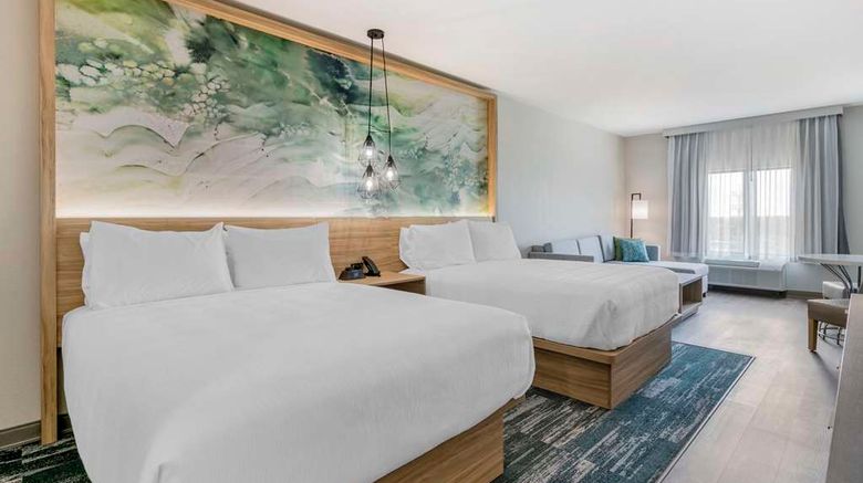 <b>Best Western Plus Winter Haven Inn & Sts Suite</b>. Images powered by <a href="https://iceportal.shijigroup.com/" title="IcePortal" target="_blank">IcePortal</a>.