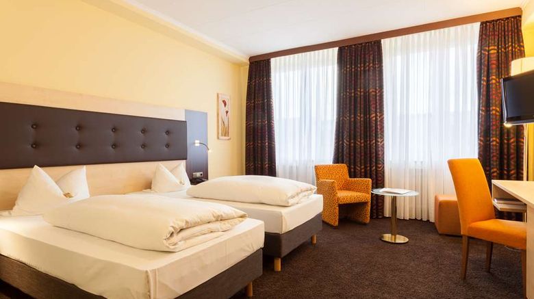 <b>Best Western Hotel Augusta Room</b>. Images powered by <a href="https://iceportal.shijigroup.com/" title="IcePortal" target="_blank">IcePortal</a>.