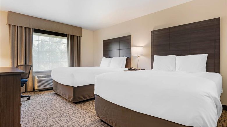<b>Comfort Inn & Suites Room</b>. Images powered by <a href="https://iceportal.shijigroup.com/" title="IcePortal" target="_blank">IcePortal</a>.