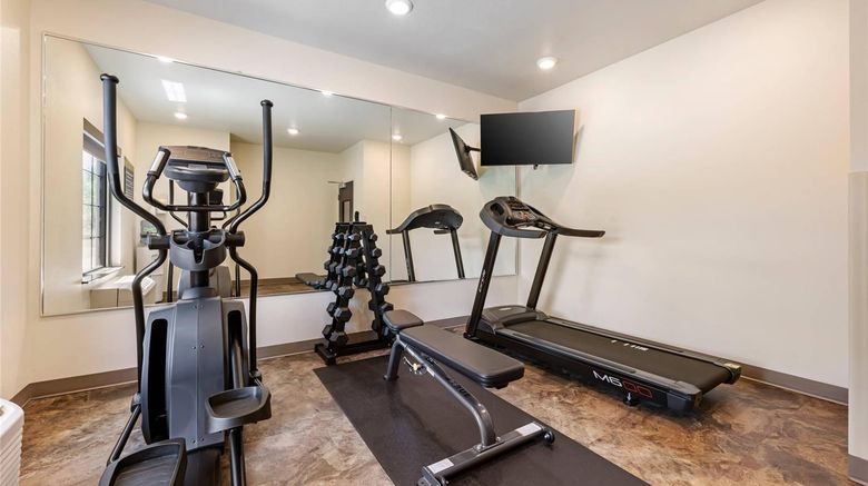 <b>Comfort Inn & Suites Health</b>. Images powered by <a href="https://iceportal.shijigroup.com/" title="IcePortal" target="_blank">IcePortal</a>.