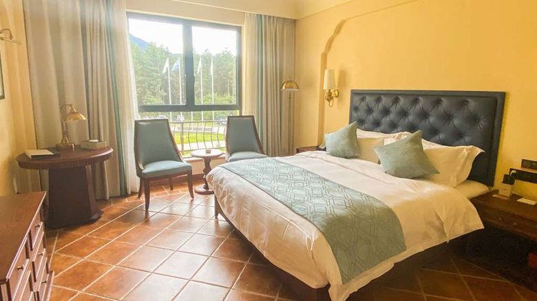<b>Howard Johnson by Wyndham Ya'an Forest Room</b>. Images powered by <a href="https://iceportal.shijigroup.com/" title="IcePortal" target="_blank">IcePortal</a>.