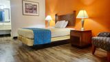 Howard Johnson by Wyndham Hannibal Room