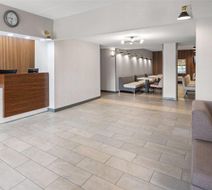 Wingate by Wyndham New Stanton Lobby