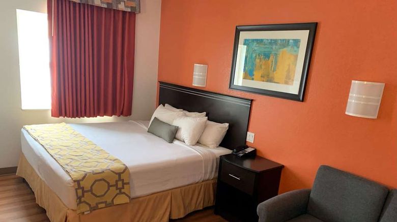 <b>Baymont by Wyndham Gillette Room</b>. Images powered by <a href="https://iceportal.shijigroup.com/" title="IcePortal" target="_blank">IcePortal</a>.