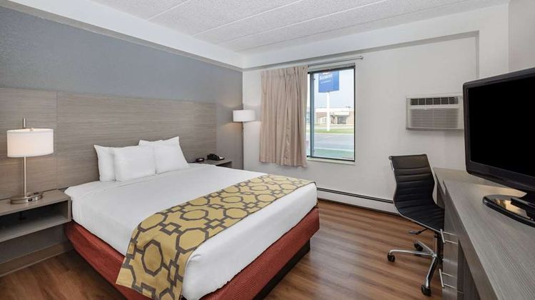 Baymont by Wyndham Gillette Room