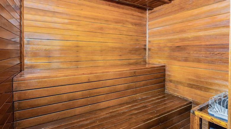 <b>Baymont by Wyndham Gillette Spa</b>. Images powered by <a href="https://iceportal.shijigroup.com/" title="IcePortal" target="_blank">IcePortal</a>.