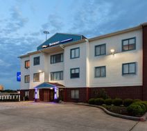 Baymont by Wyndham Houston Exterior