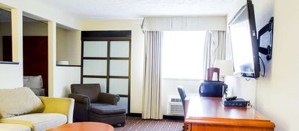 Wyndham Garden Medicine Hat Room