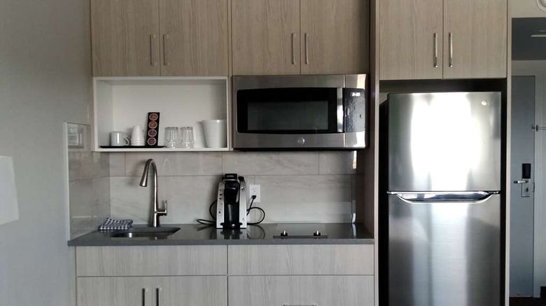<b>Wyndham Garden Medicine Hat Room</b>. Images powered by <a href="https://iceportal.shijigroup.com/" title="IcePortal" target="_blank">IcePortal</a>.