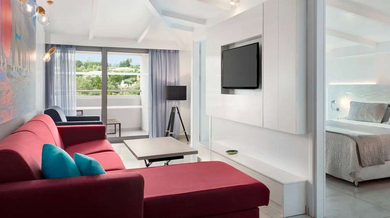 <b>Tryp by Wyndham Corfu Dassia Room</b>. Images powered by <a href="https://iceportal.shijigroup.com/" title="IcePortal" target="_blank">IcePortal</a>.