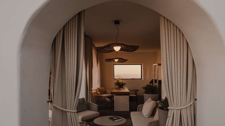 <b>Nobu Hotel Santorini Lobby</b>. Images powered by <a href="https://iceportal.shijigroup.com/" title="IcePortal" target="_blank">IcePortal</a>.