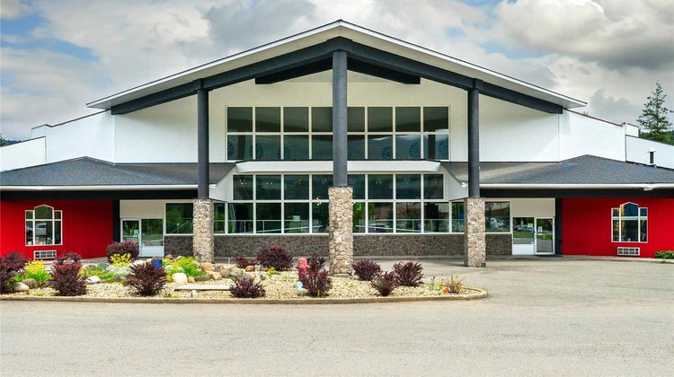 Quality Inn and Suites Clearwater Exterior