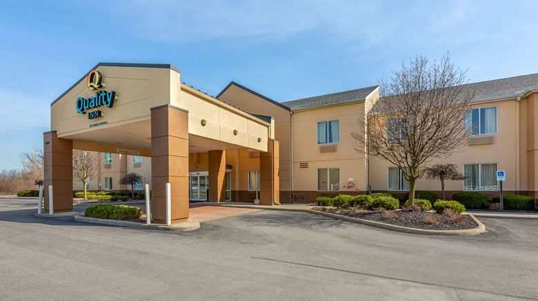 <b>Quality Inn & Suites Sandusky Exterior</b>. Images powered by <a href="https://iceportal.shijigroup.com/" title="IcePortal" target="_blank">IcePortal</a>.