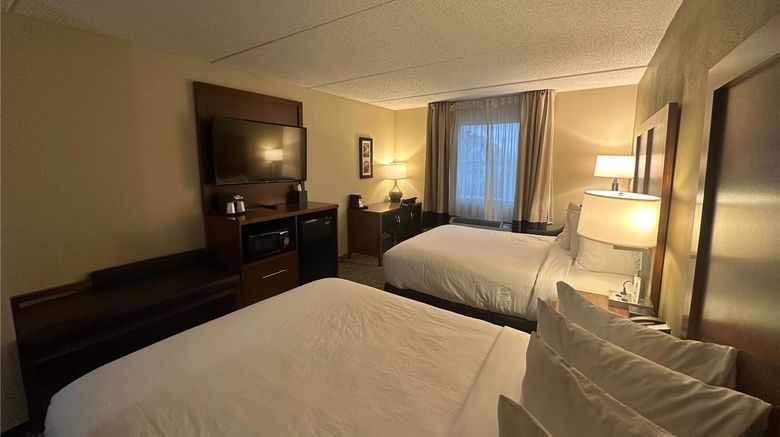 <b>Wingate by Wyndham West Mifflin Room</b>. Images powered by <a href="https://iceportal.shijigroup.com/" title="IcePortal" target="_blank">IcePortal</a>.