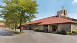 Super 8 by Wyndham Findlay Exterior