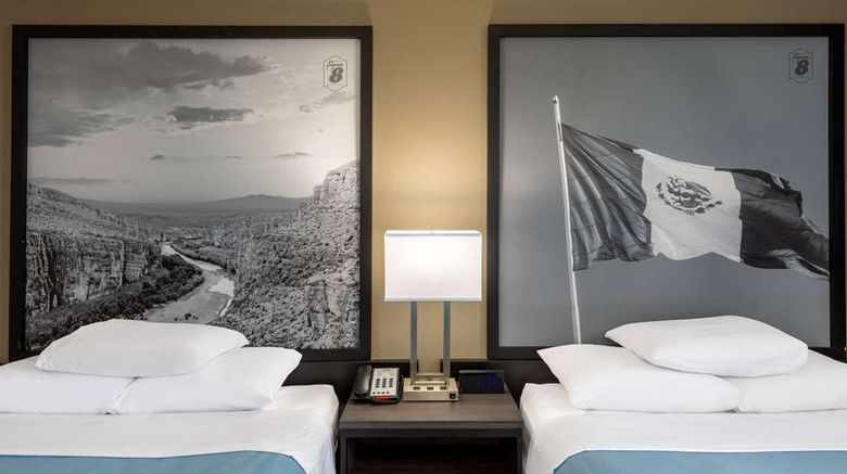<b>Super 8 by Wyndham Laredo Room</b>. Images powered by <a href="https://iceportal.shijigroup.com/" title="IcePortal" target="_blank">IcePortal</a>.