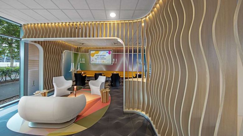 <b>Prize by Radisson, Bremen City Lobby</b>. Images powered by <a href="https://iceportal.shijigroup.com/" title="IcePortal" target="_blank">IcePortal</a>.