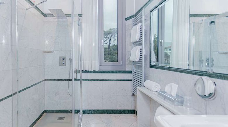 <b>Grand Hotel Croce di Malta Room</b>. Images powered by <a href="https://iceportal.shijigroup.com/" title="IcePortal" target="_blank">IcePortal</a>.