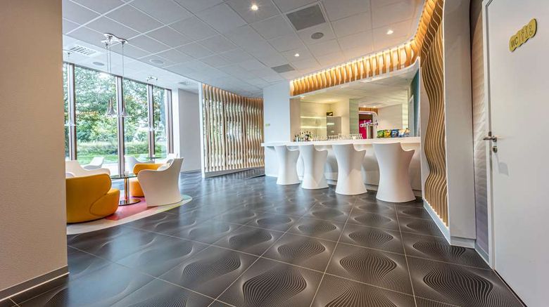 <b>Prize by Radisson, Antwerp City Lobby</b>. Images powered by <a href="https://iceportal.shijigroup.com/" title="IcePortal" target="_blank">IcePortal</a>.