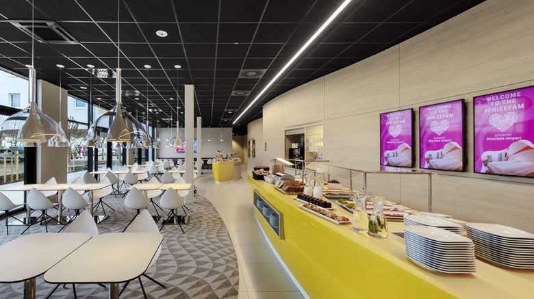 <b>Prize by Radisson, Munich Airport Restaurant</b>. Images powered by <a href="https://iceportal.shijigroup.com/" title="IcePortal" target="_blank">IcePortal</a>.