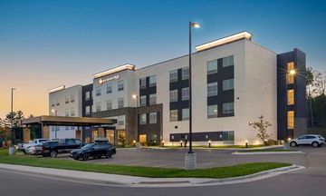 Best Western Plus Grand Rapids