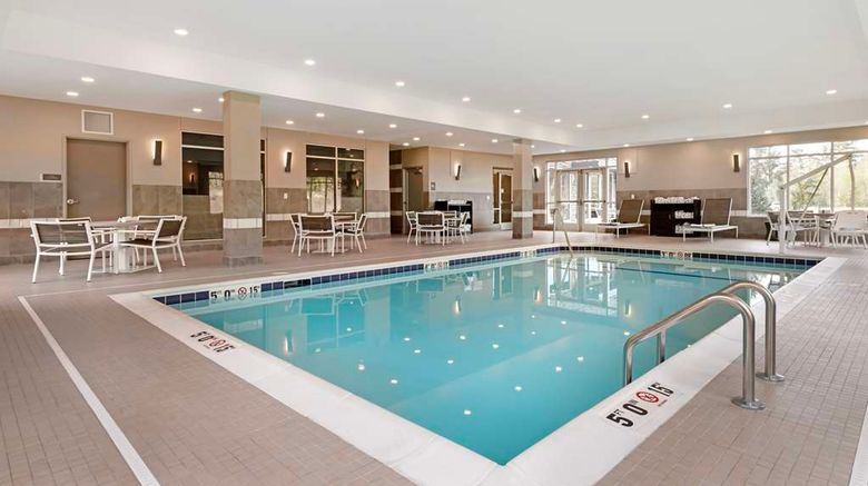 <b>Best Western Plus Grand Rapids Pool</b>. Images powered by <a href="https://iceportal.shijigroup.com/" title="IcePortal" target="_blank">IcePortal</a>.