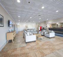 Quality Inn and Suites Whitehorse Lobby