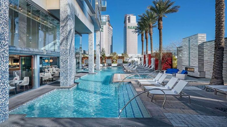 <b>Palms Place Tower - Palms Casino Resort Pool</b>. Images powered by <a href="https://iceportal.shijigroup.com/" title="IcePortal" target="_blank">IcePortal</a>.