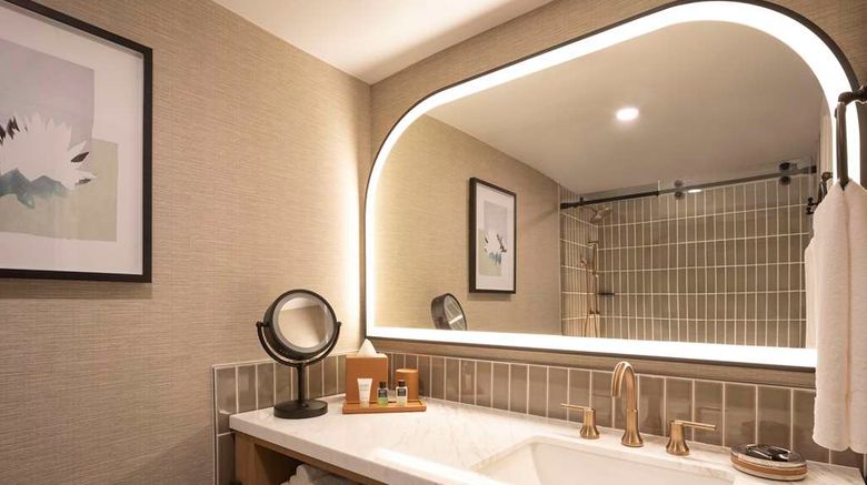 <b>The Scottsdale Resort and Spa Room</b>. Images powered by <a href=https://www.travelagewest.com/Hotels/Scottsdale/