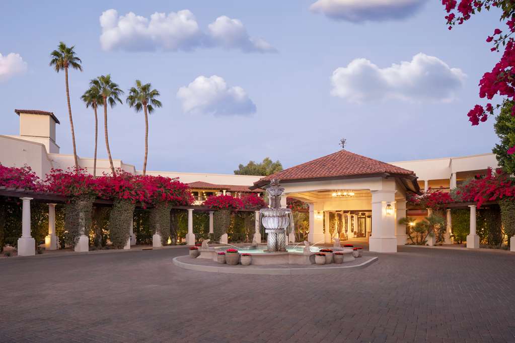 【稀少】Fine Hotels,Resorts & Spas Directory The Scottsdale Resort and Spa- Deluxe Scottsdale, AZ Hotels