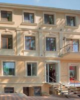 Premier Geneva Hotel