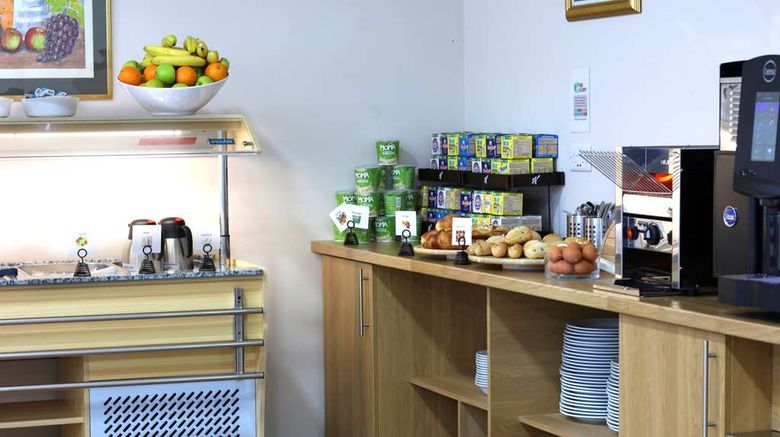 <b>Best Western Northfields Ealing Hotel Restaurant</b>. Images powered by <a href="https://iceportal.shijigroup.com/" title="IcePortal" target="_blank">IcePortal</a>.