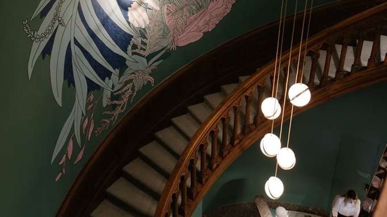 <b>Alice Hotel Lobby</b>. Images powered by <a href="https://iceportal.shijigroup.com/" title="IcePortal" target="_blank">IcePortal</a>.