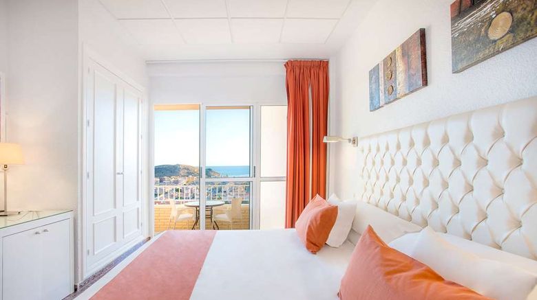 <b>Ramada Resort by Wyndham Room</b>. Images powered by <a href="https://iceportal.shijigroup.com/" title="IcePortal" target="_blank">IcePortal</a>.