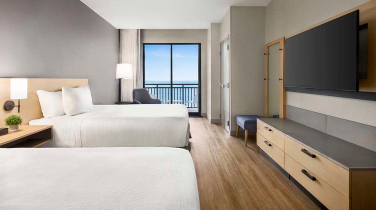 Hyatt Place Virginia Beach Oceanfront Suite