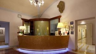 Hotel Golden Tower