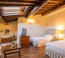 Hotel Golden Tower Room